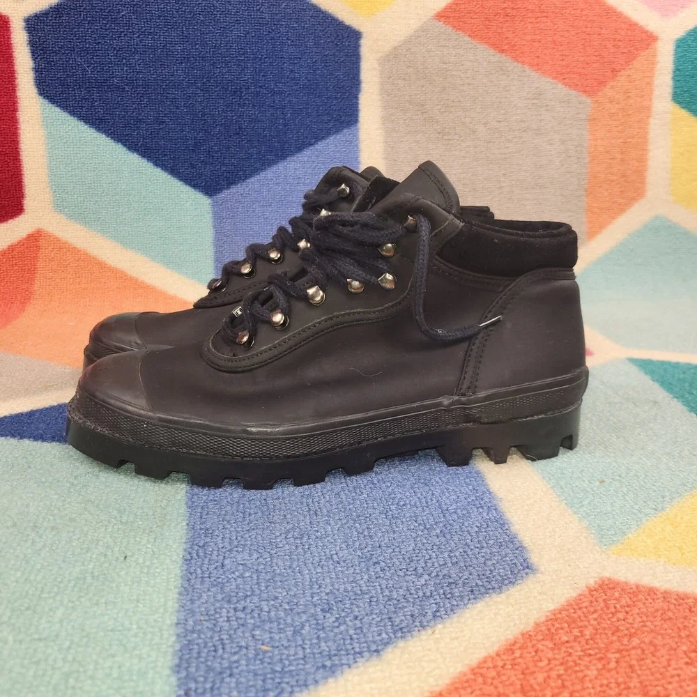 Polo Ralph Lauren Boots Hiking Style‎ Lug Sole Waterproof Ankle Boots Size 8.5